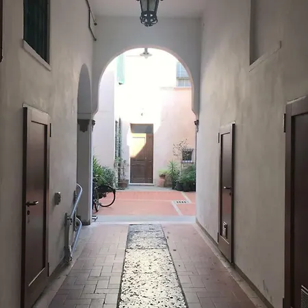 Elena Apartment *